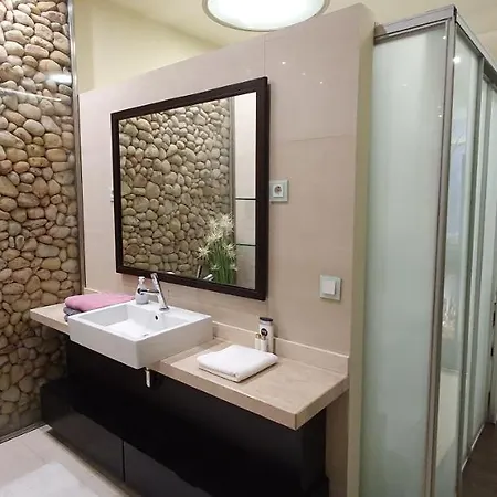 Lux Premier Apartment Διαμέρισμα *